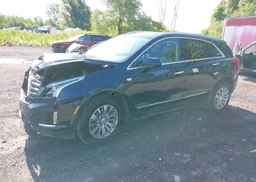 2017 CADILLAC XT5