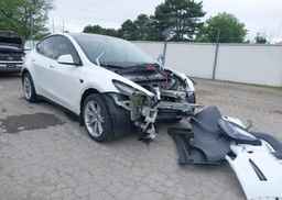 2023 TESLA MODEL Y RWD