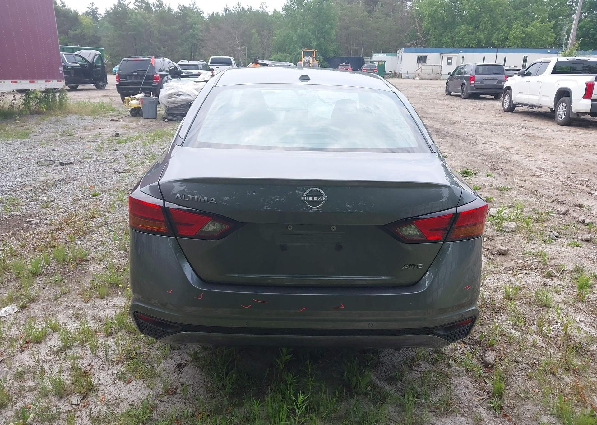 2024 NISSAN Altima S