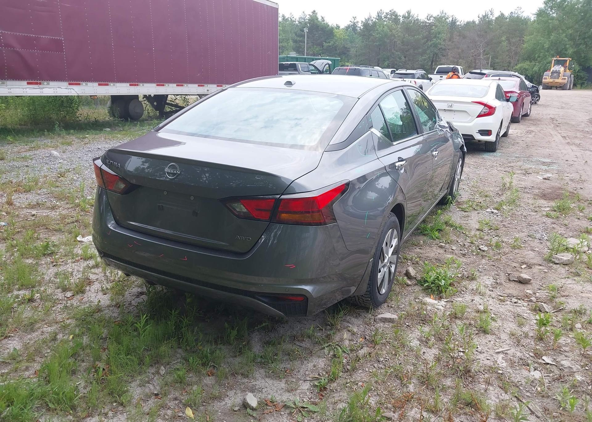 2024 NISSAN Altima S