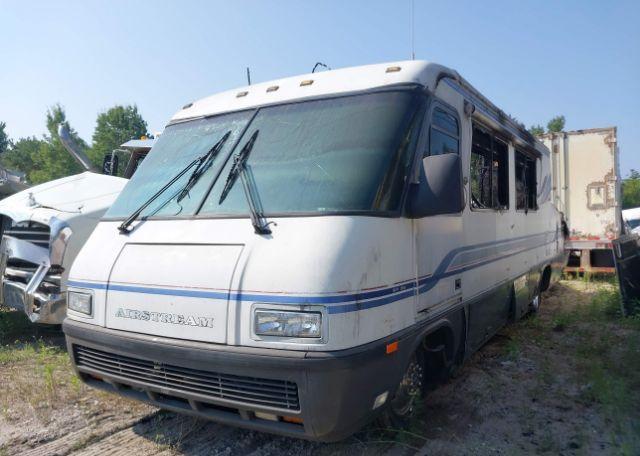 1995 AIRSTREAM LAND YACHT