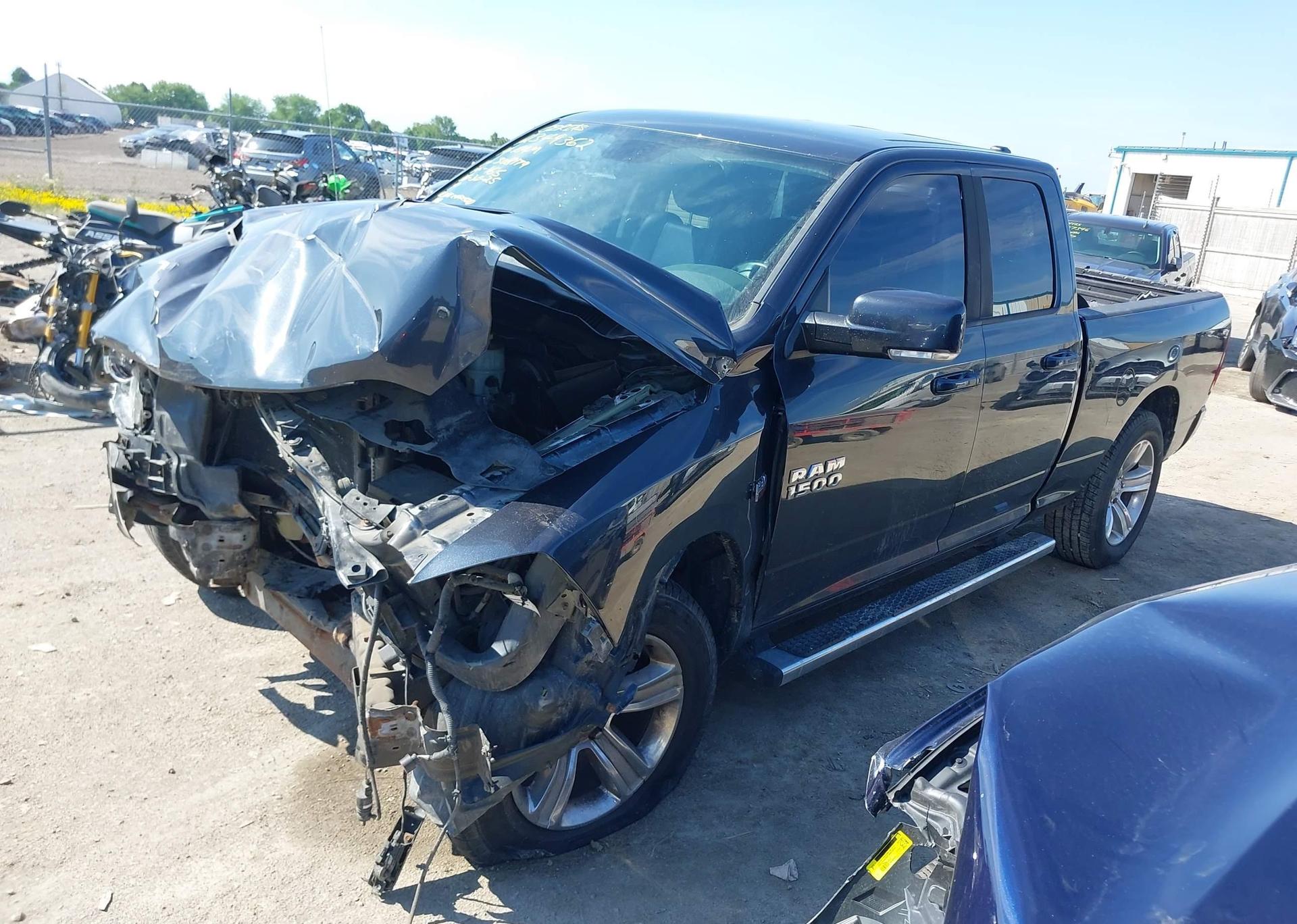 2014 RAM 1500 SPORT