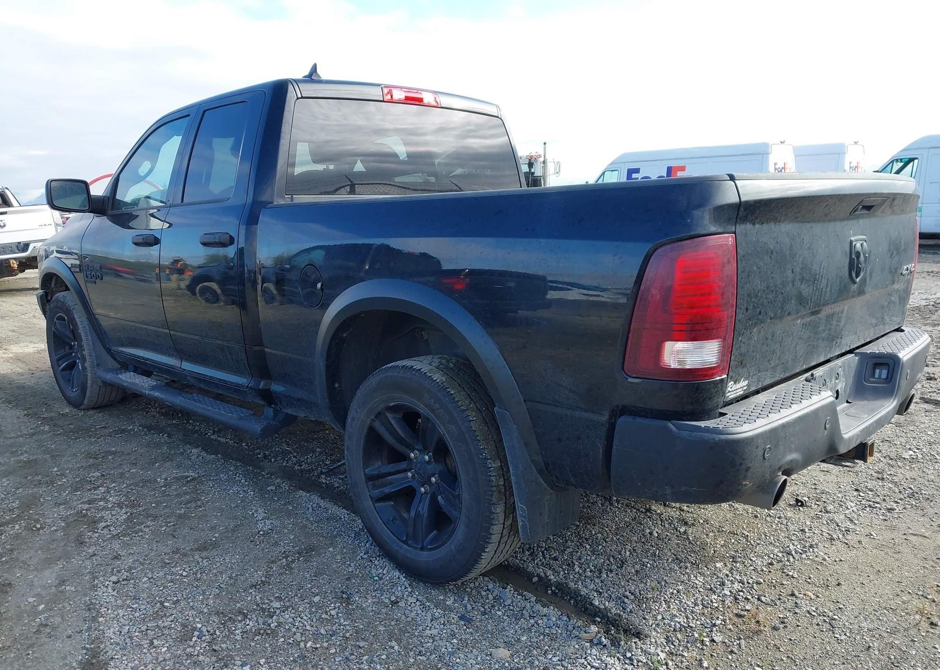 2023 RAM 1500 CLASSIC SLT