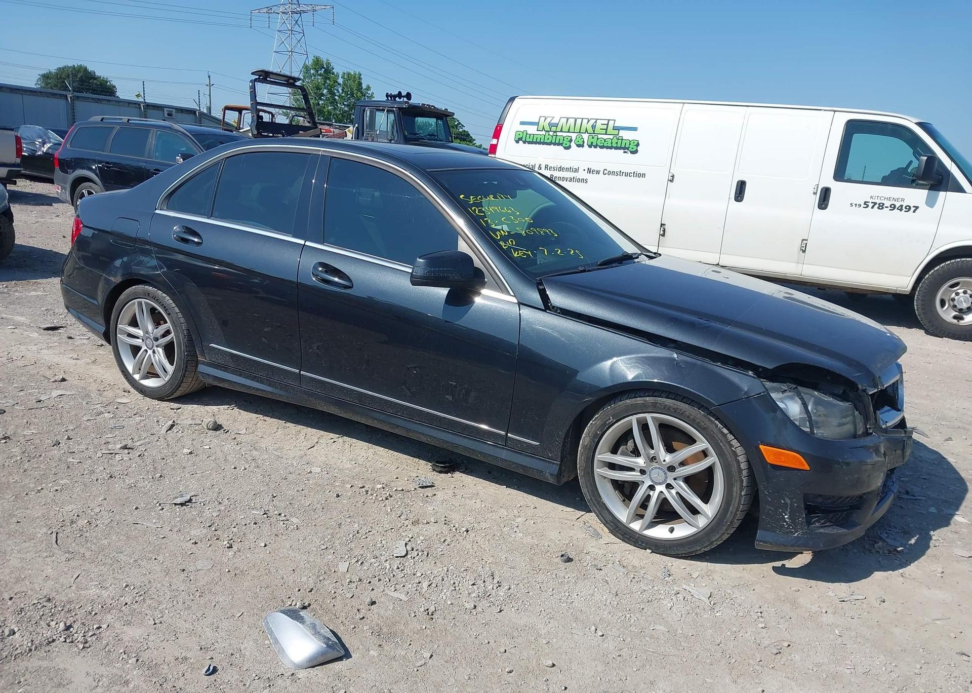 2013 MERCEDES-BENZ C 300 4MATIC
