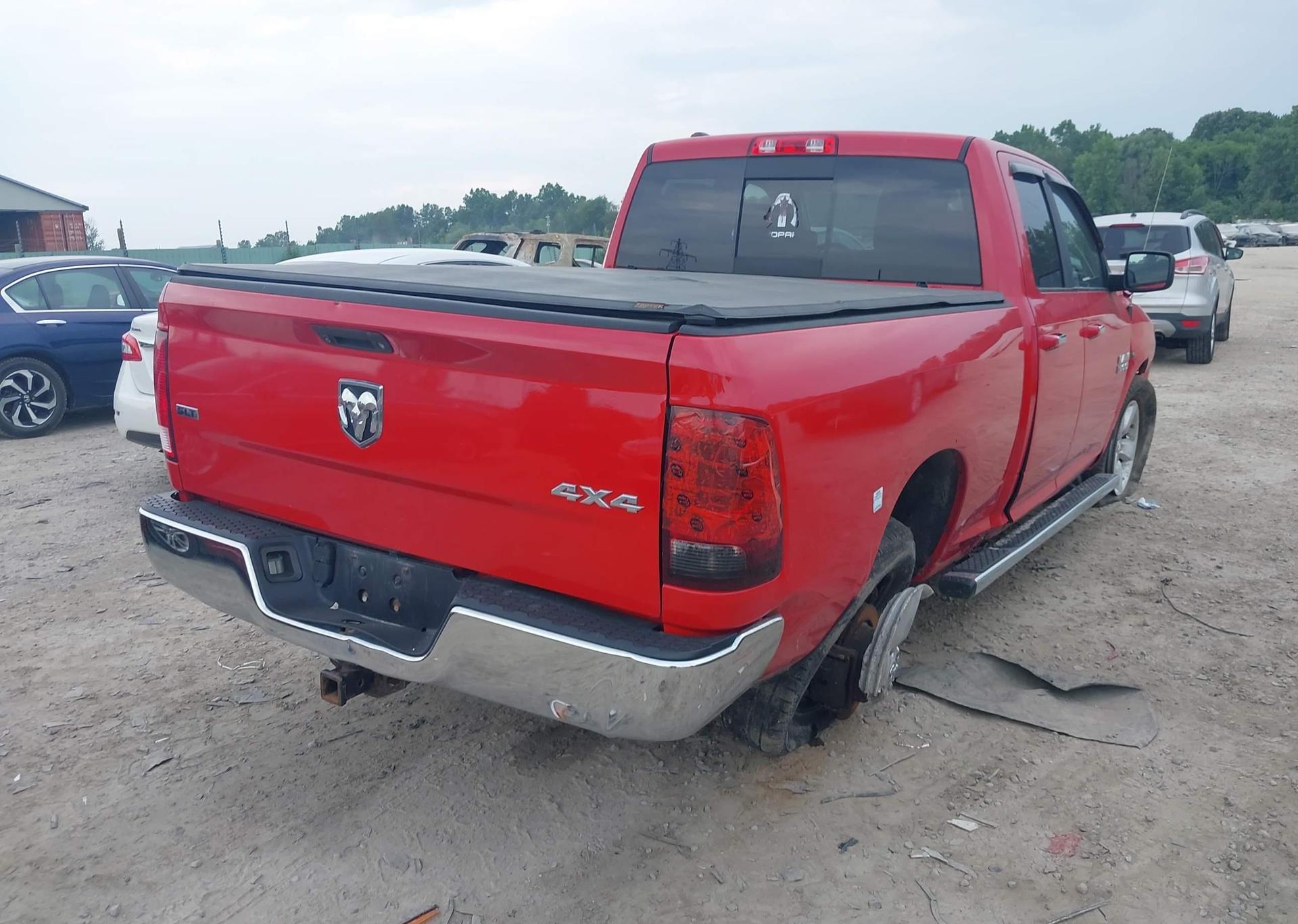 2018 RAM 1500 SLT