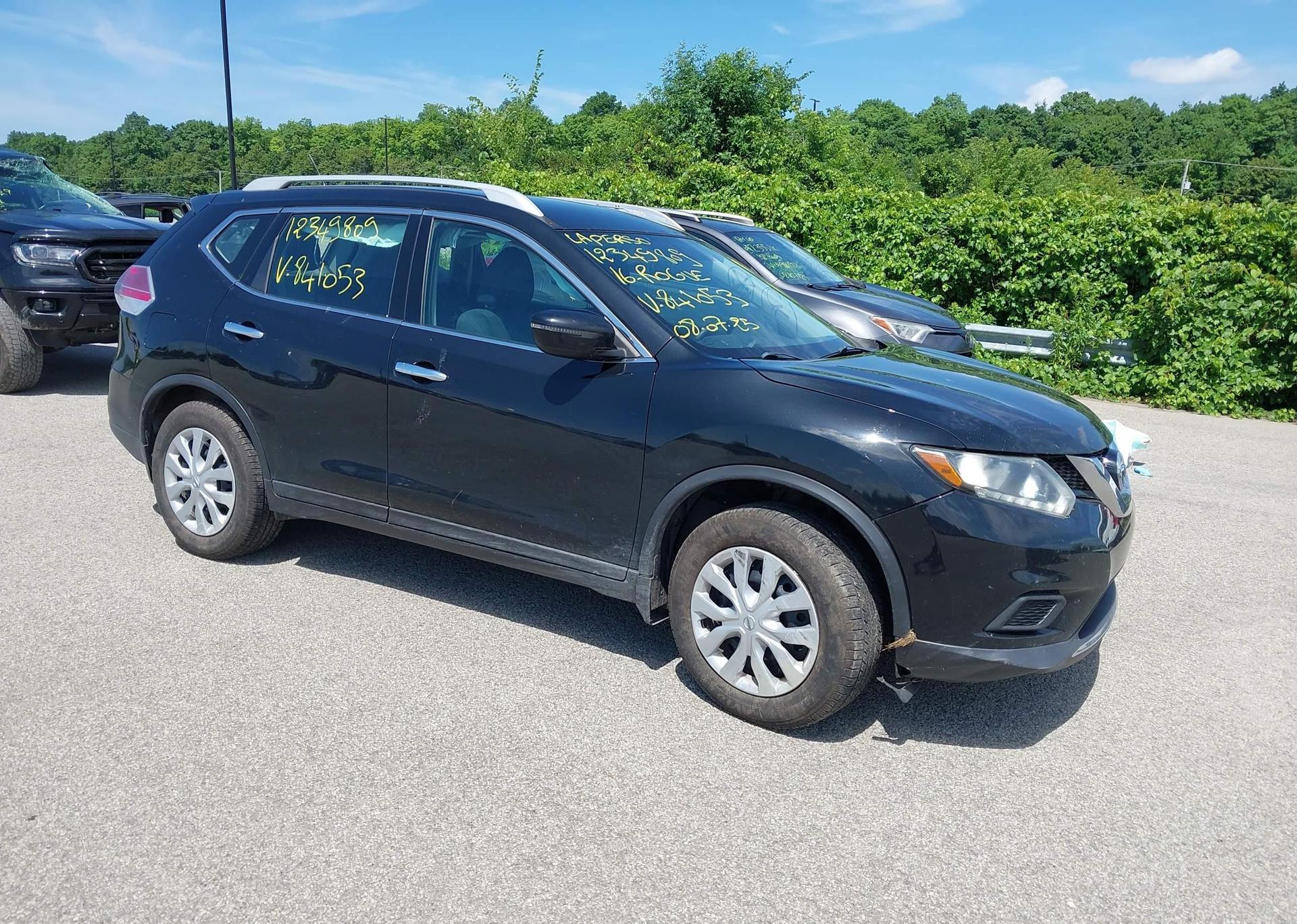 2016 NISSAN ROGUE S