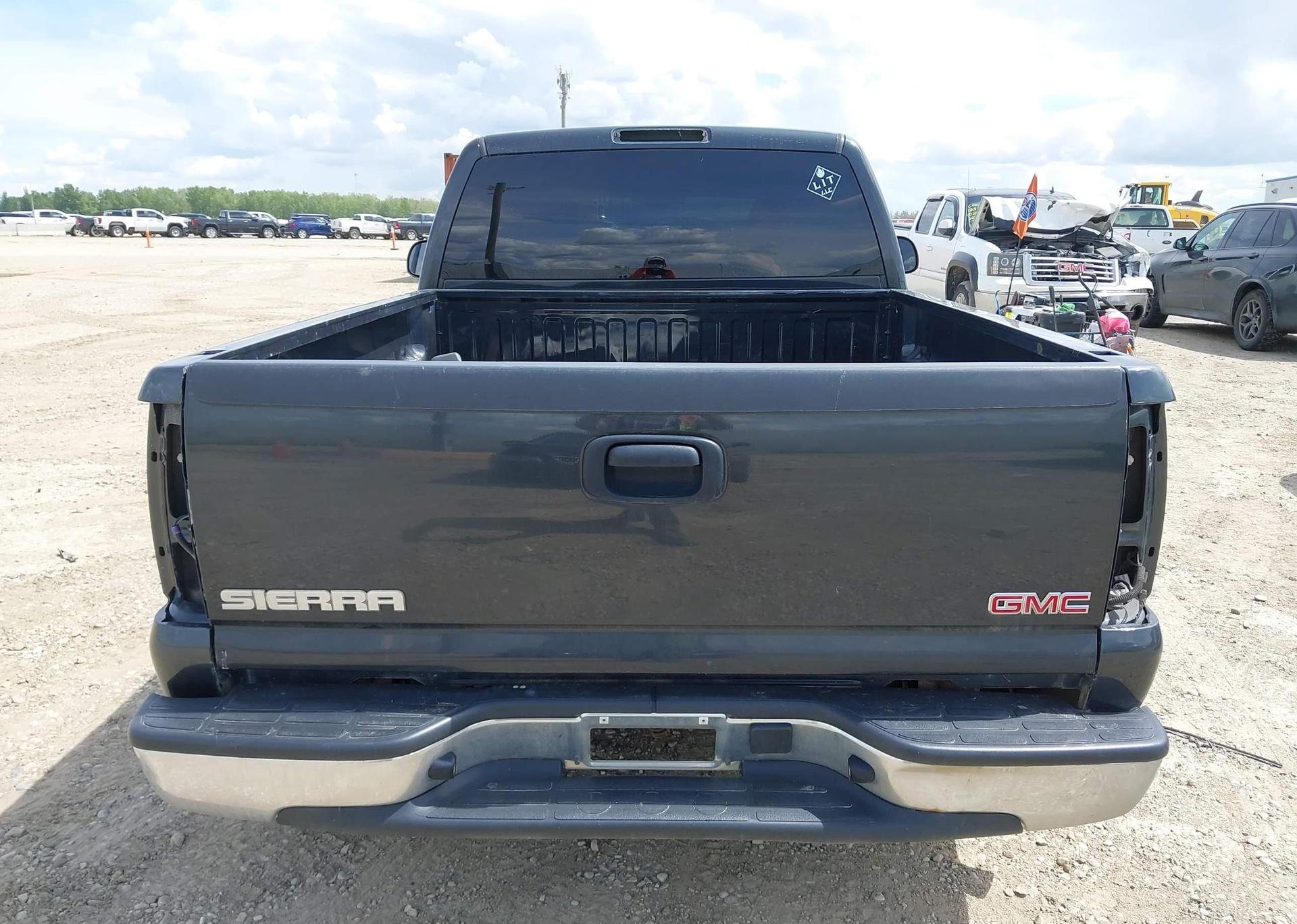 2003 GMC SIERRA 1500 SL
