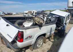 2004 CHEVROLET SILVERADO 2500HD LS