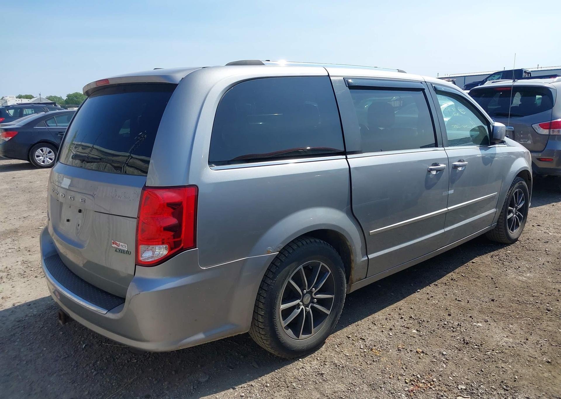 2013 DODGE GRAND CARAVAN CREW