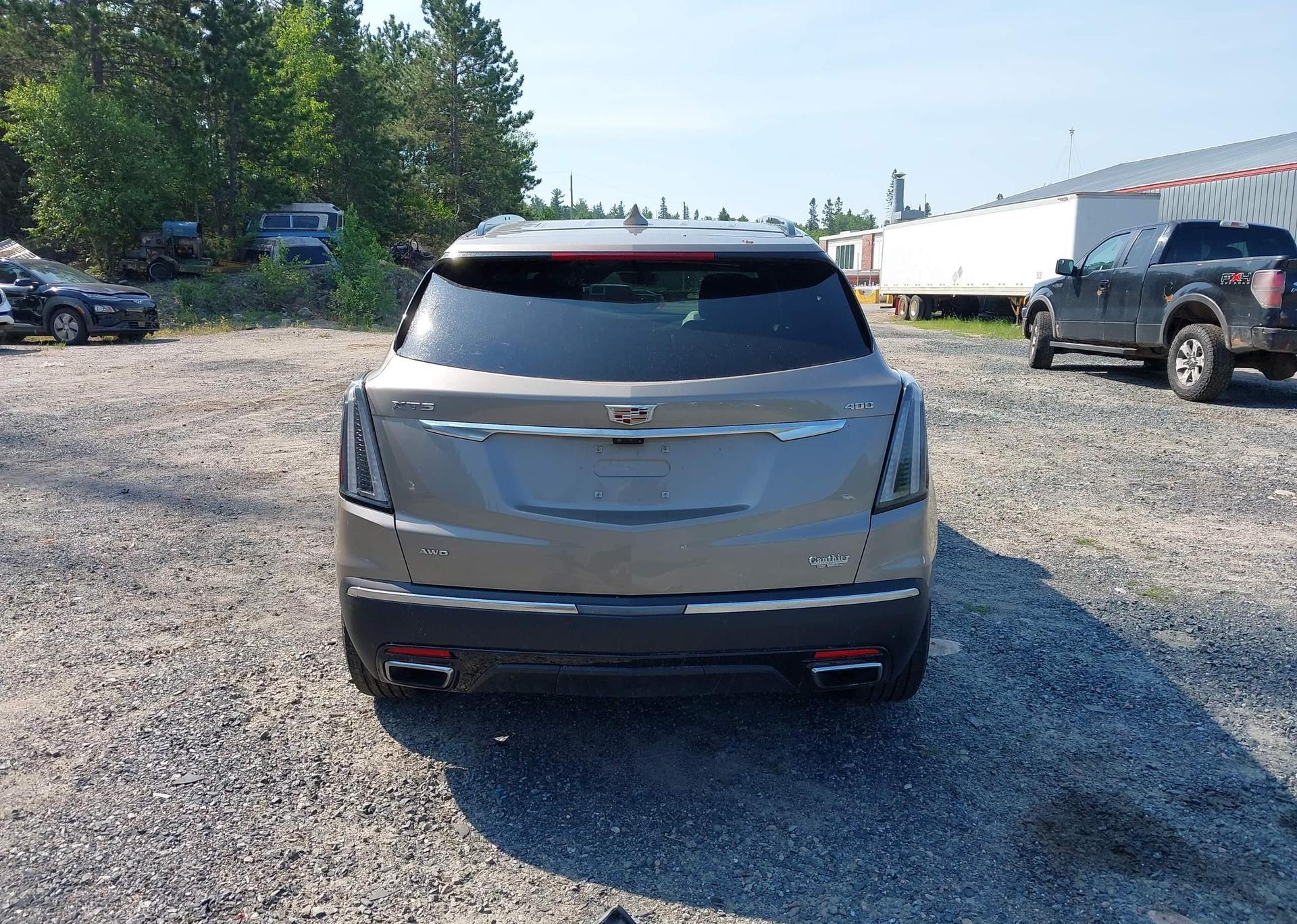 2022 CADILLAC XT5