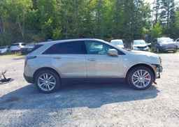 2022 CADILLAC XT5