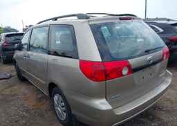 2006 TOYOTA SIENNA