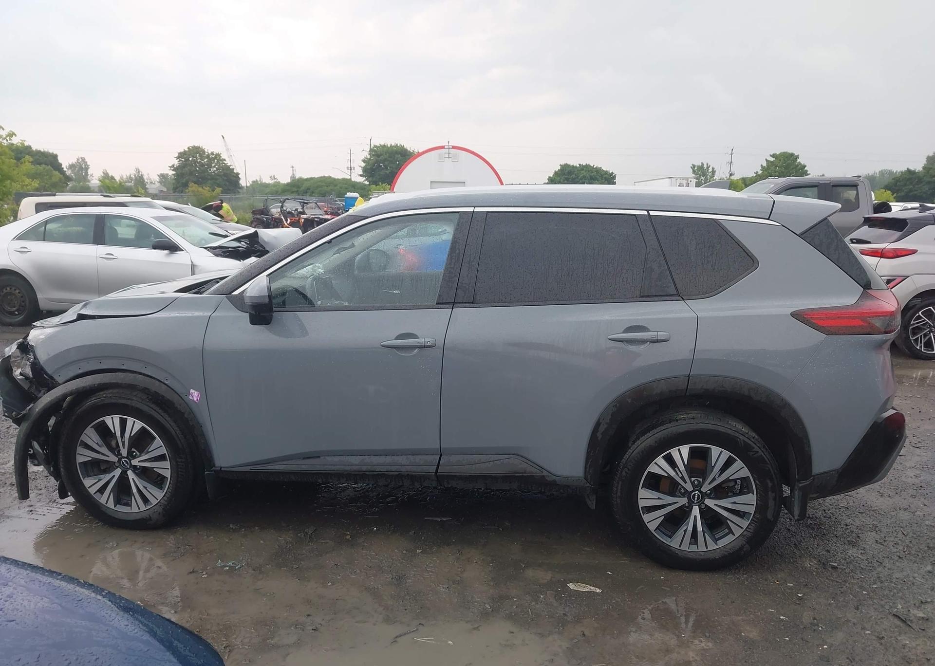 2022 NISSAN ROGUE SV