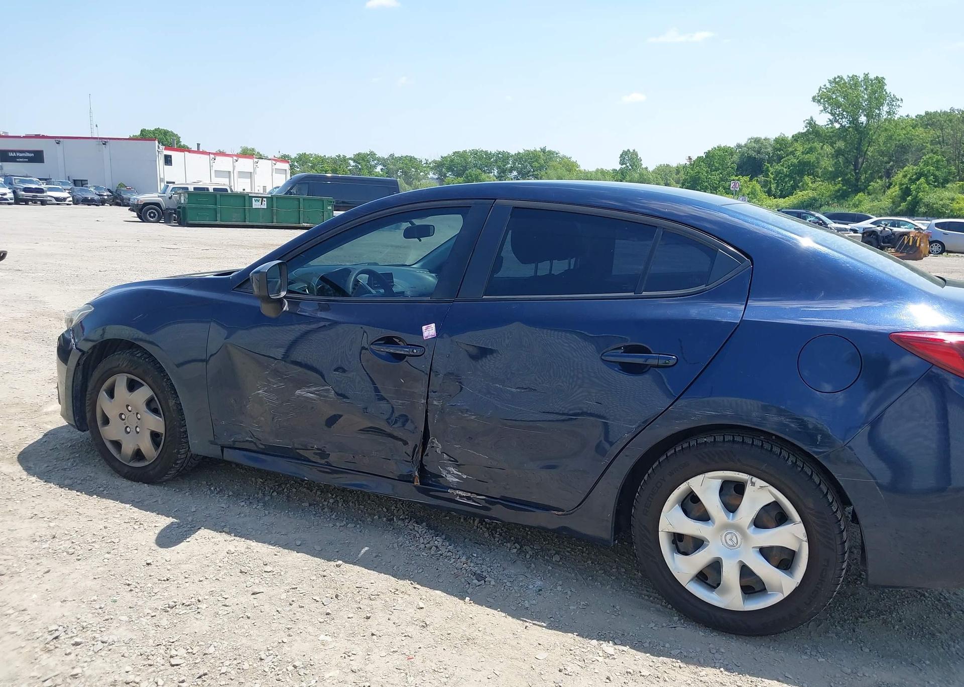 2015 MAZDA 3 Sport