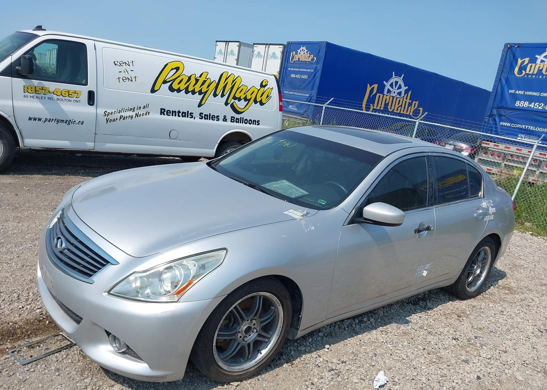2012 INFINITI G37X