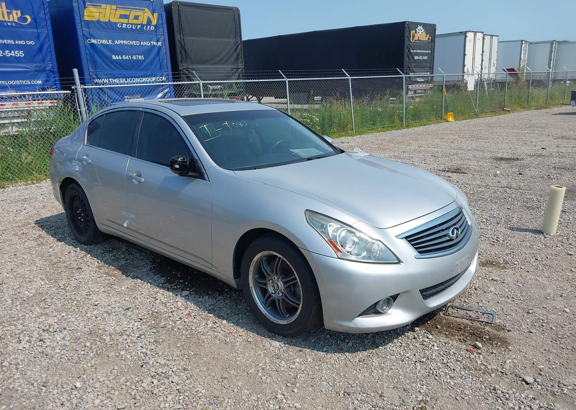 2012 INFINITI G37X