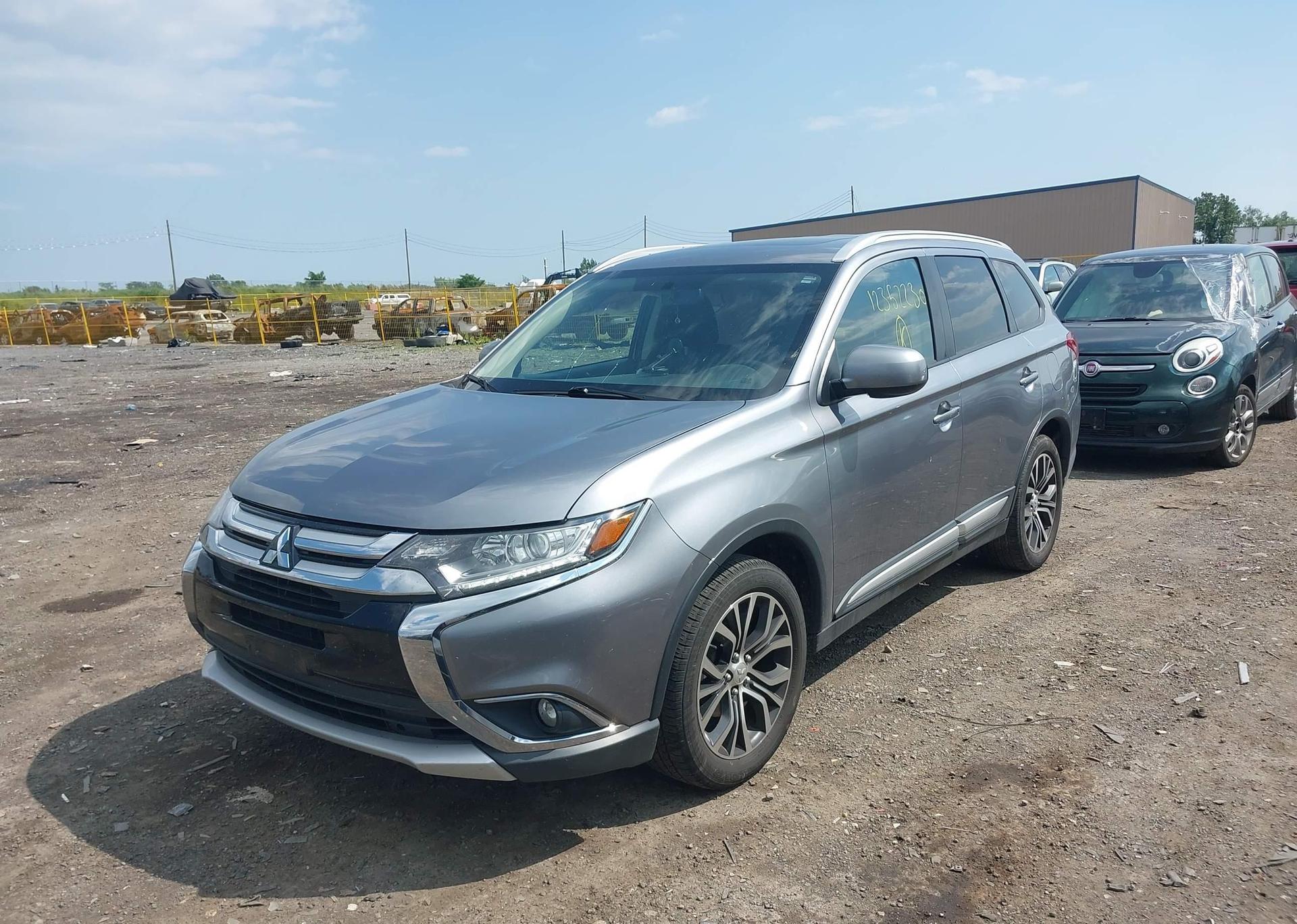 2018 MITSUBISHI OUTLANDER ES