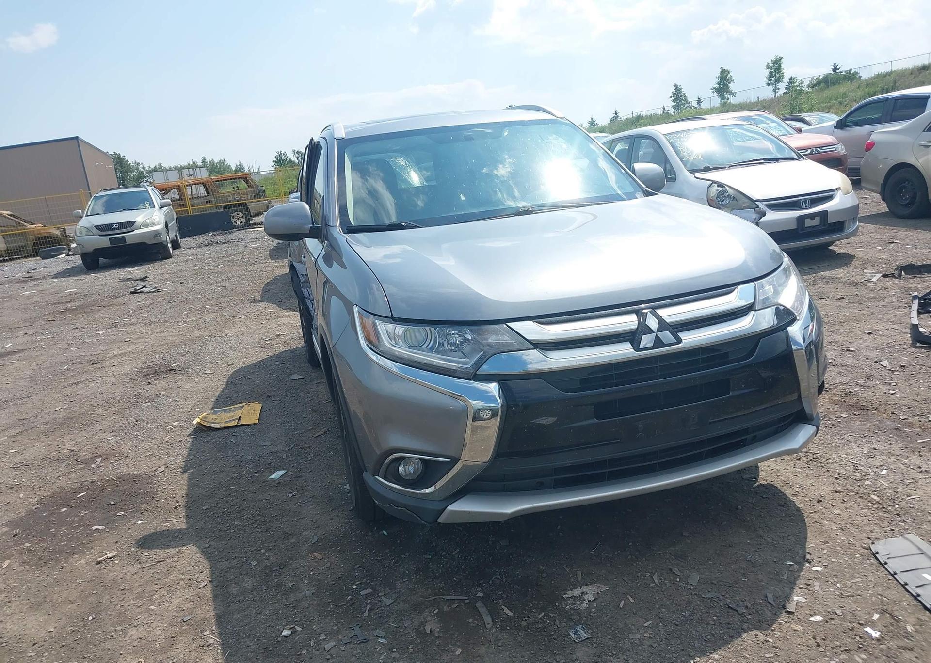 2018 MITSUBISHI OUTLANDER ES