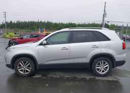 2015 KIA SORENTO LX V6