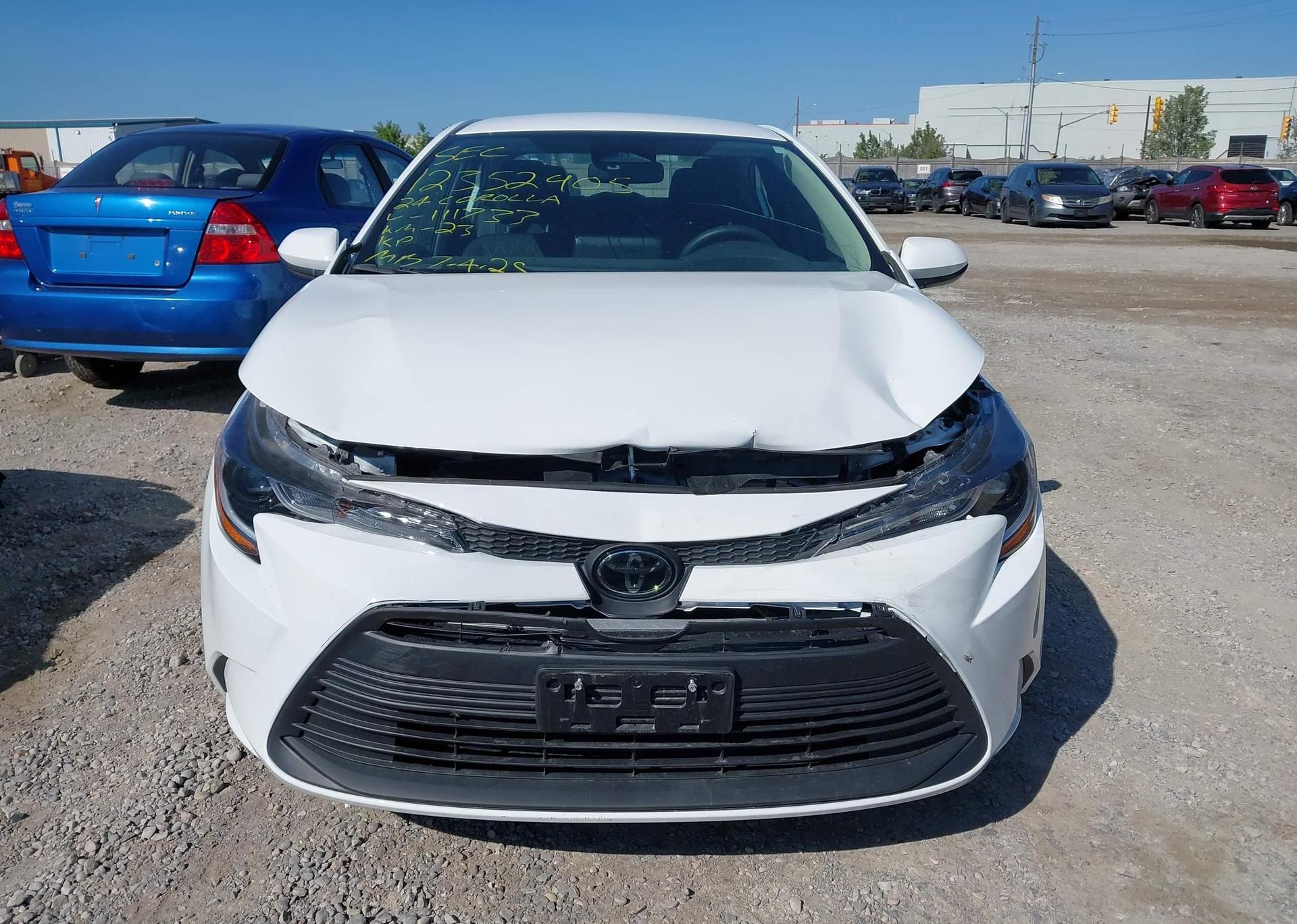 2024 TOYOTA COROLLA LE