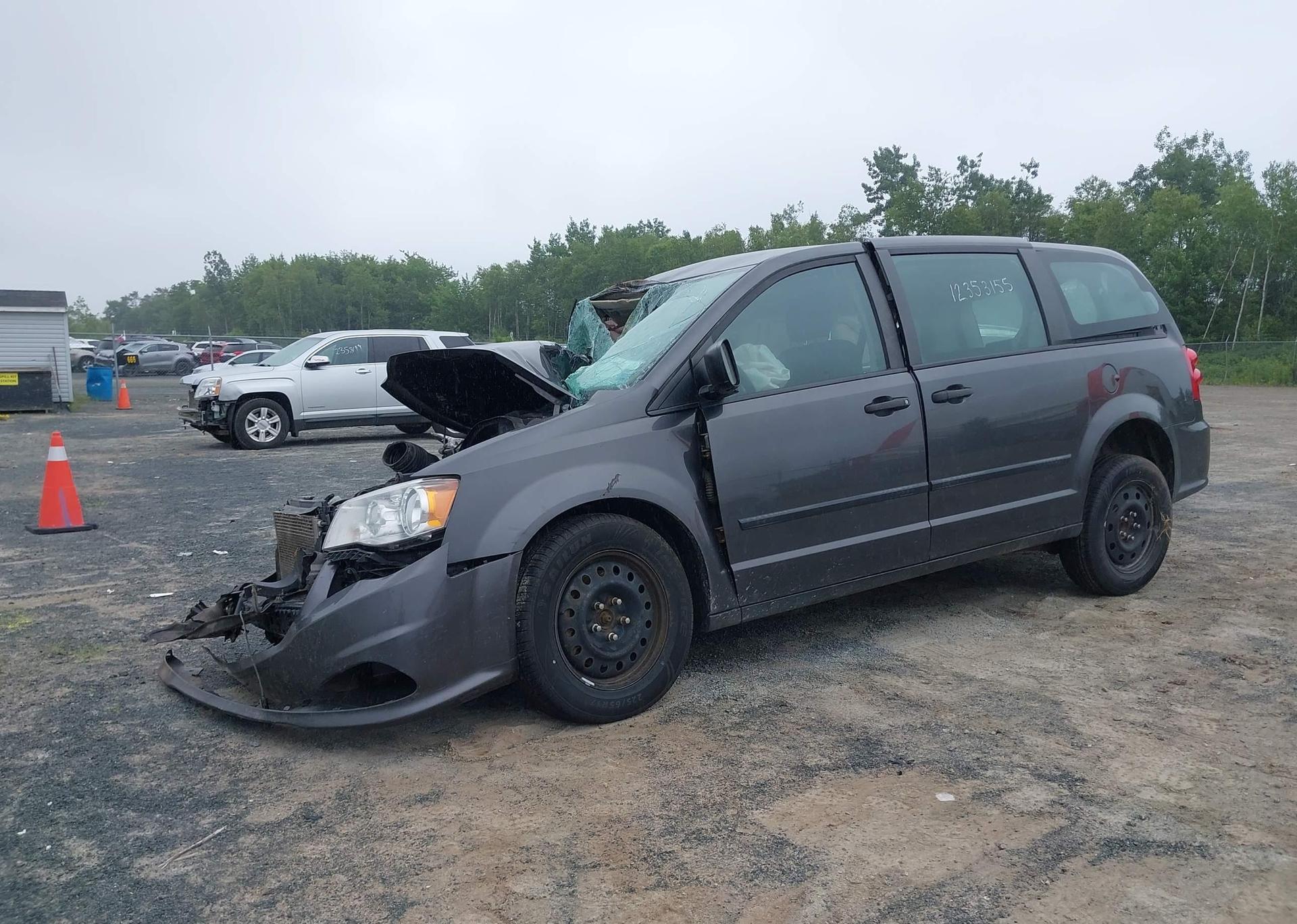 2017 DODGE GRAND CARAVAN SE