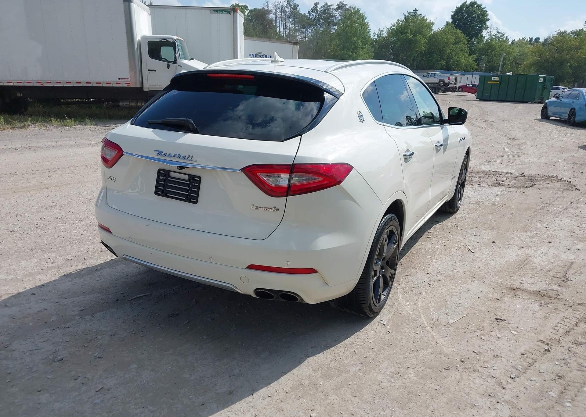 2018 MASERATI LEVANTE S