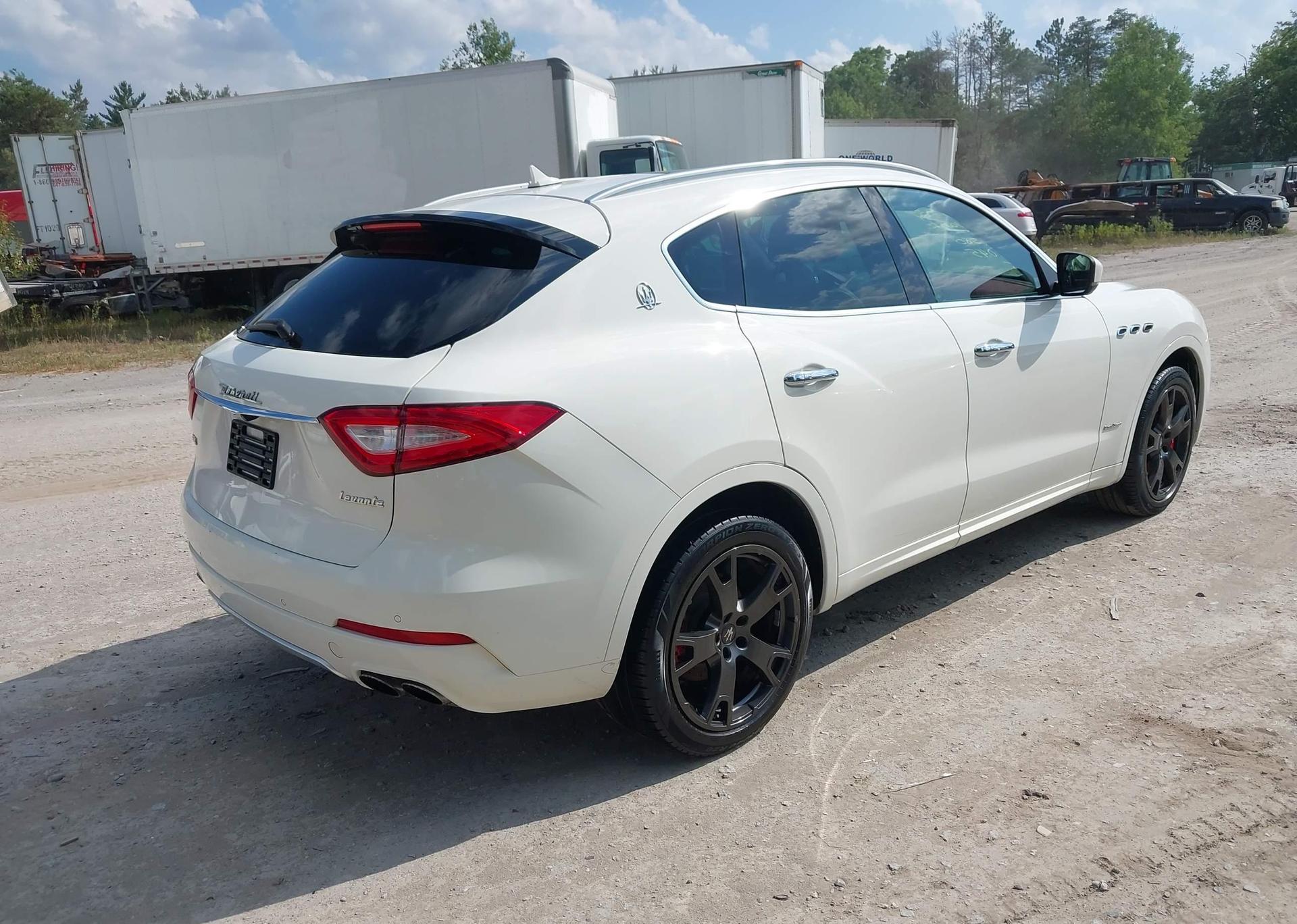 2018 MASERATI LEVANTE S