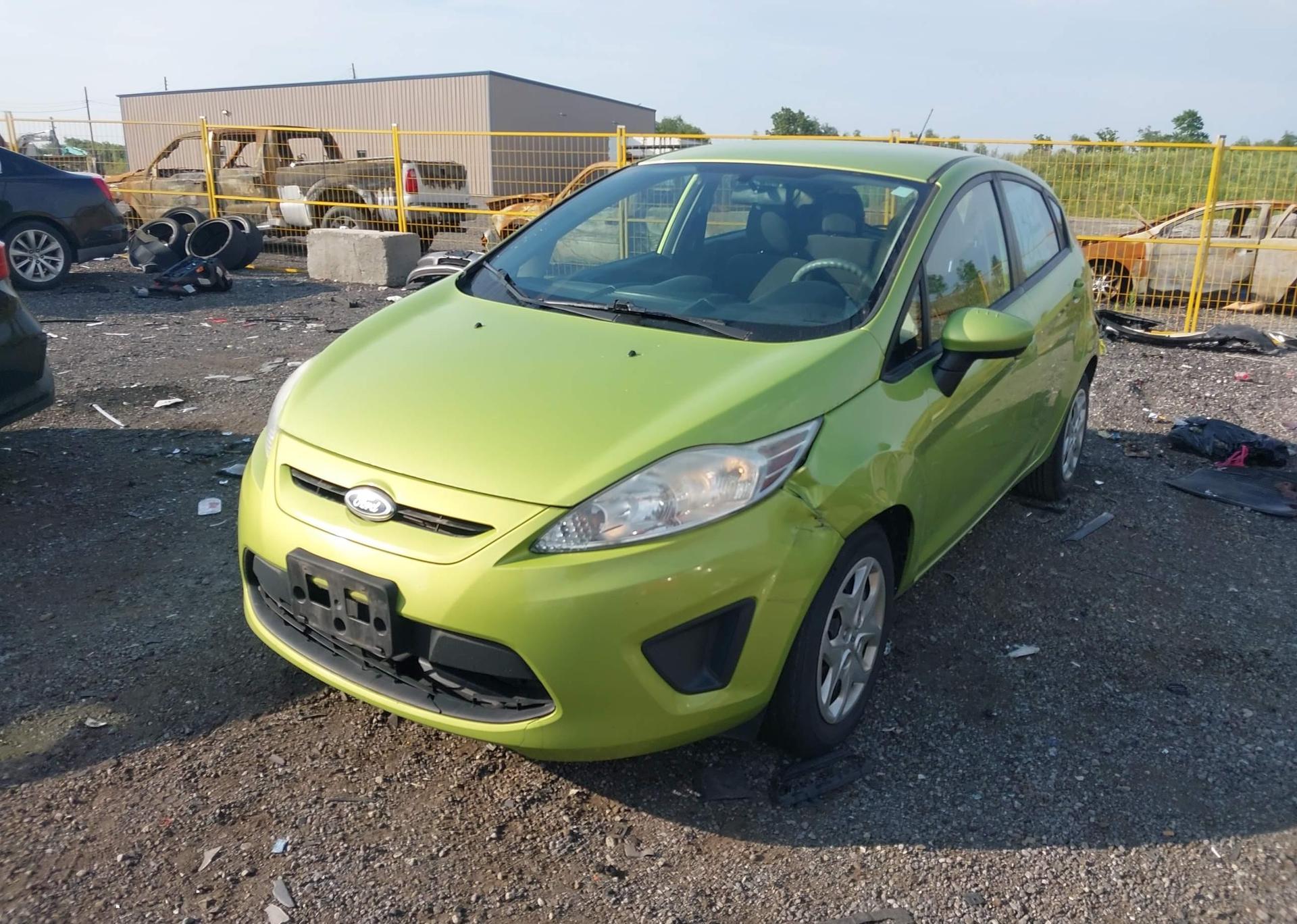 2013 FORD FIESTA SE