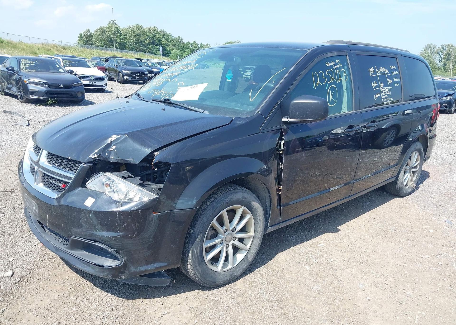 2019 DODGE GRAND CARAVAN SE