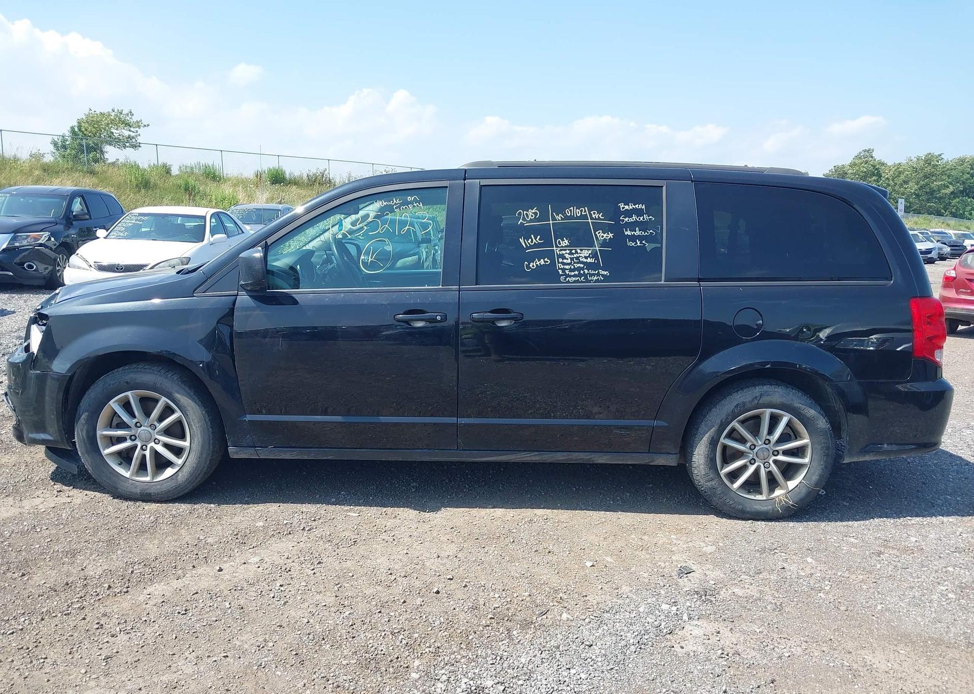 2019 DODGE GRAND CARAVAN SE