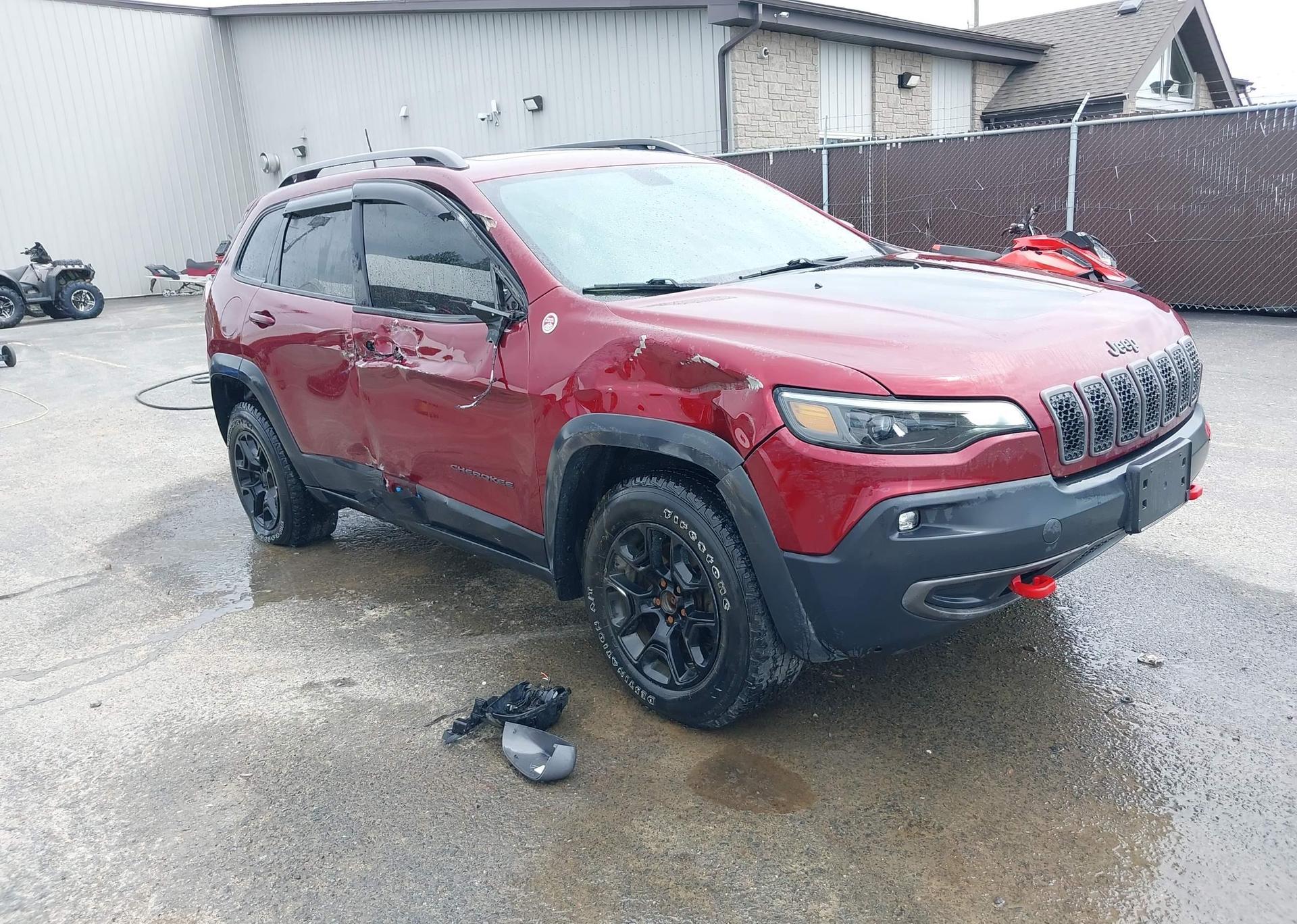2019 JEEP CHEROKEE TRAILHAWK