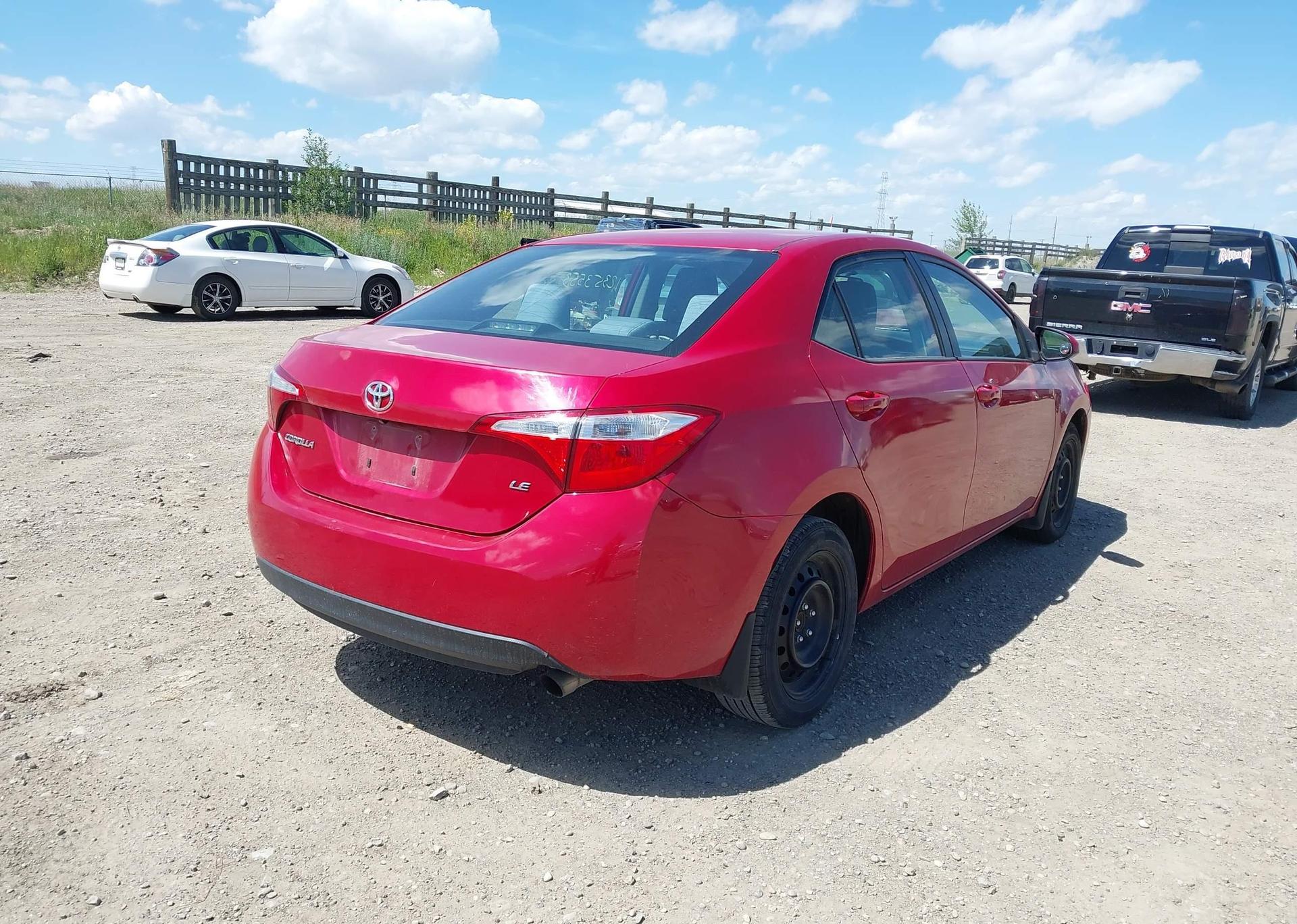 2015 TOYOTA COROLLA LE
