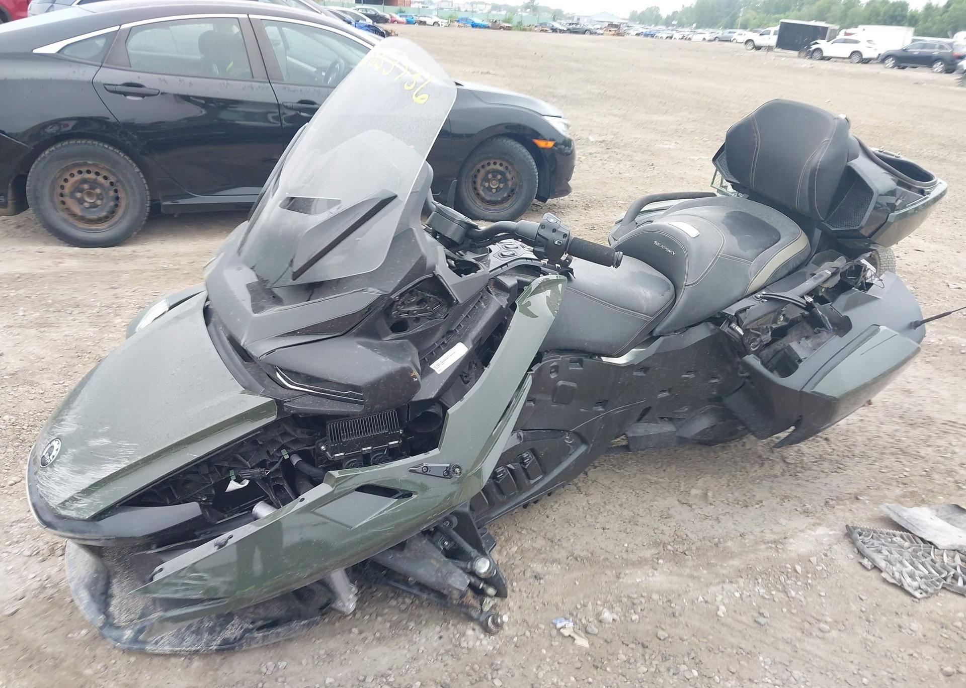 2023 CAN-AM SPYDER ROADSTER RT