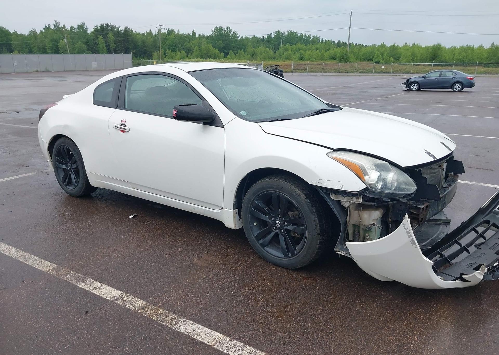 2010 NISSAN Altima S