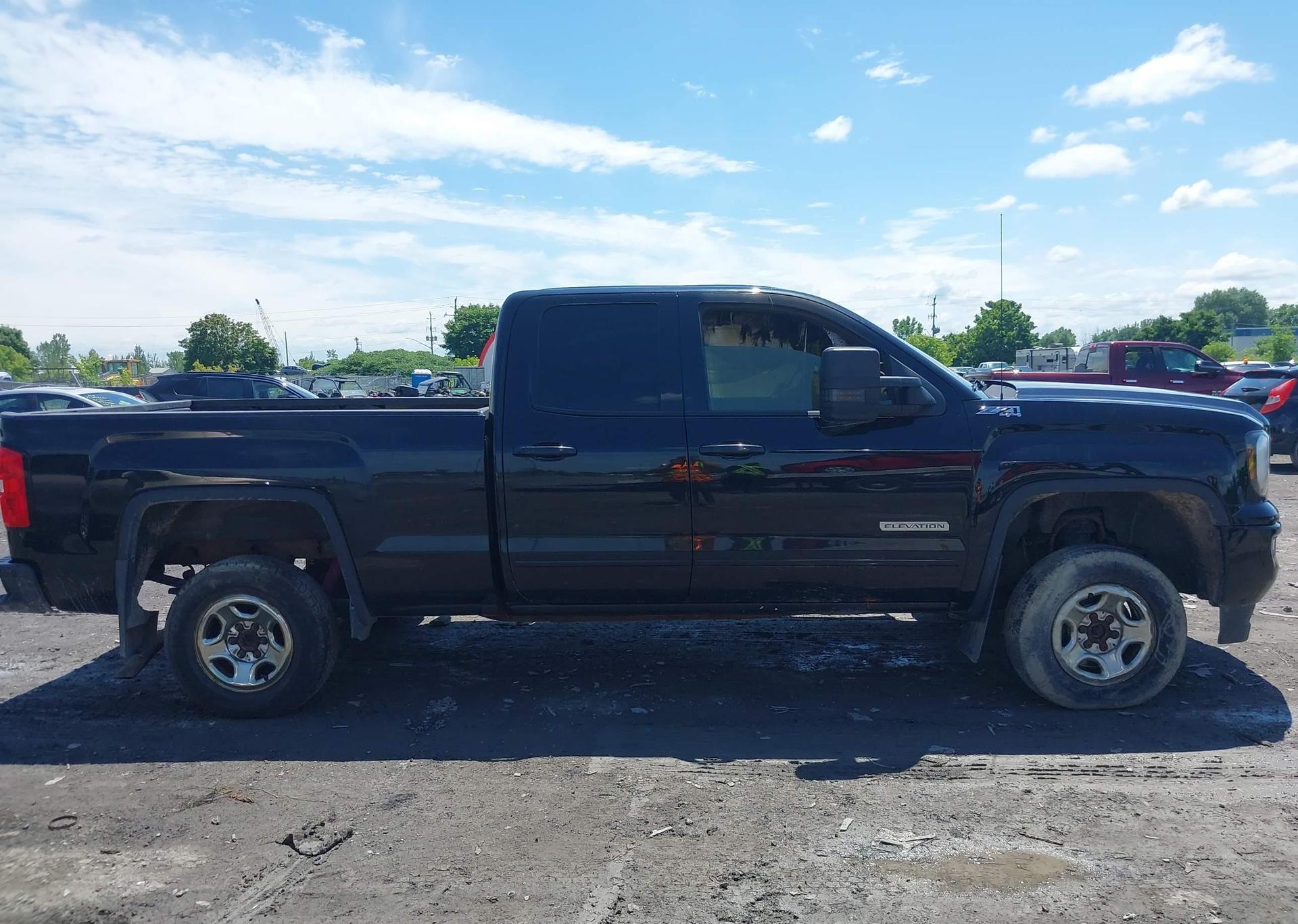 2017 GMC SIERRA K1500 SLE