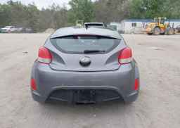 2013 HYUNDAI VELOSTER