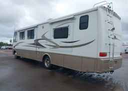 2003 WORKHORSE CUSTOM CHASSIS MOTORHOME CHASSIS W22