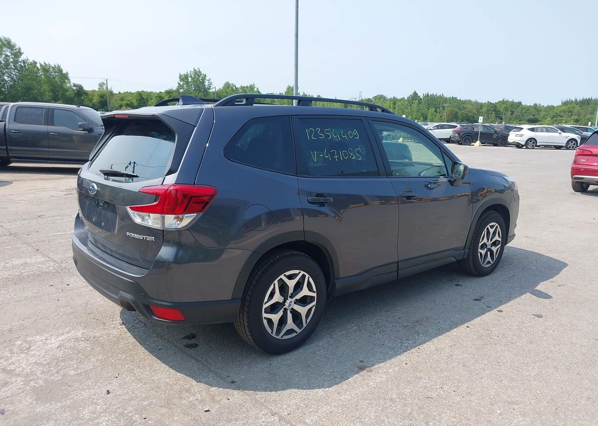2023 SUBARU FORESTER PREMIUM