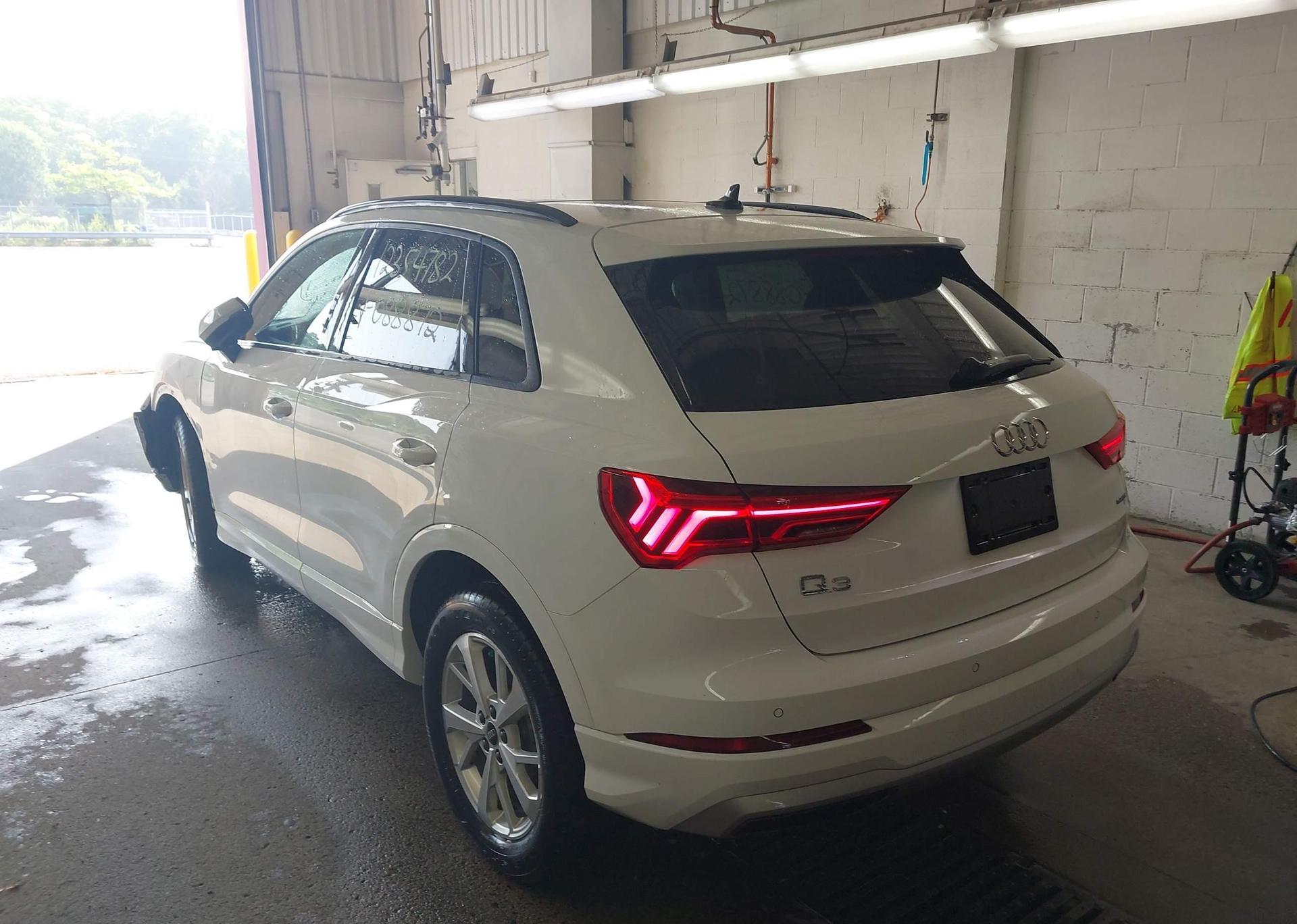 2024 AUDI Q3 PREMIUM 40