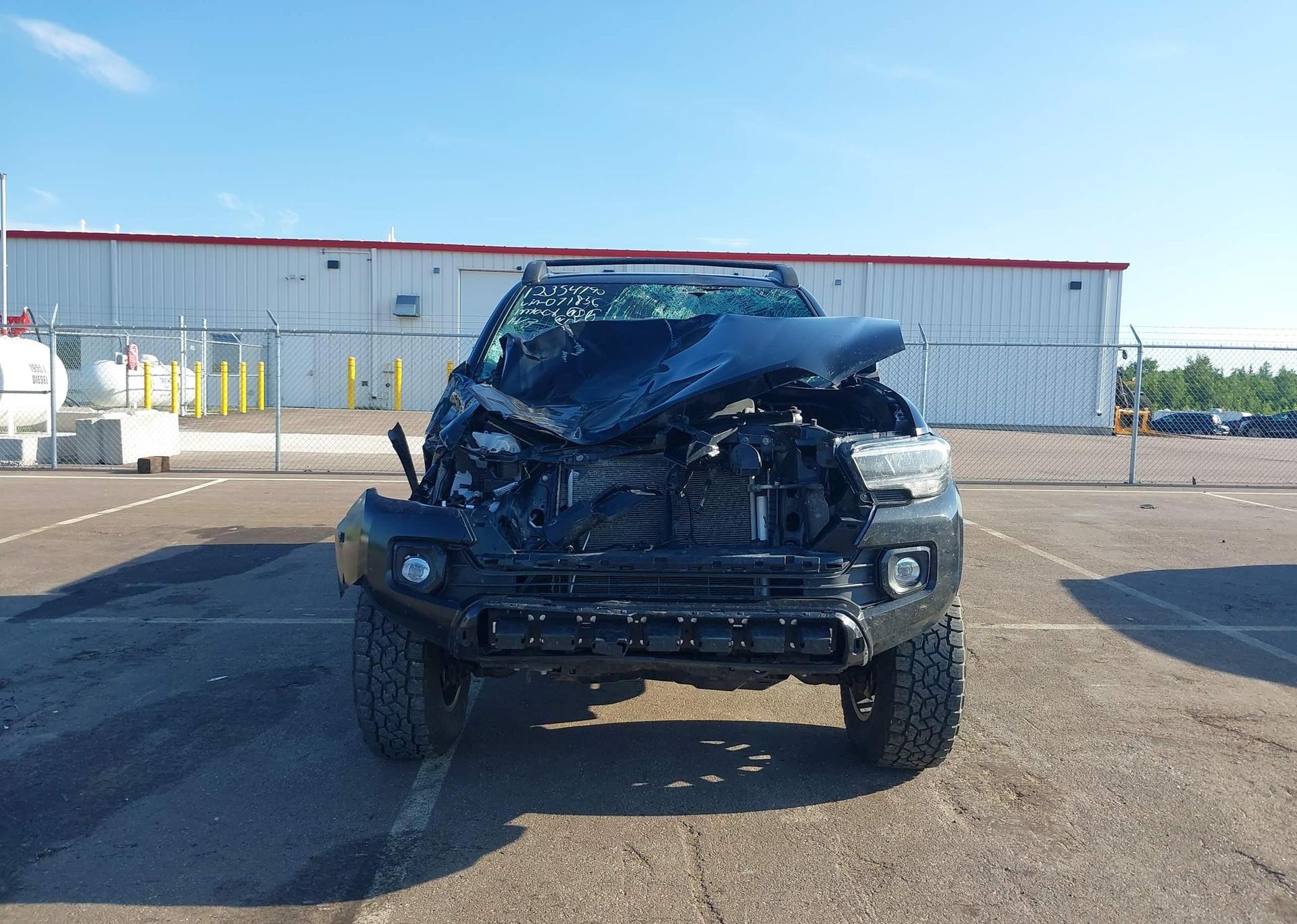 2022 TOYOTA TACOMA DOUBLE CAB