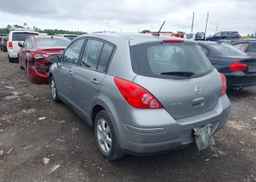 2011 NISSAN VERSA 1.8SL