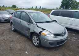 2011 NISSAN VERSA 1.8SL