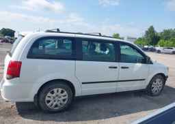 2015 DODGE GRAND CARAVAN SE