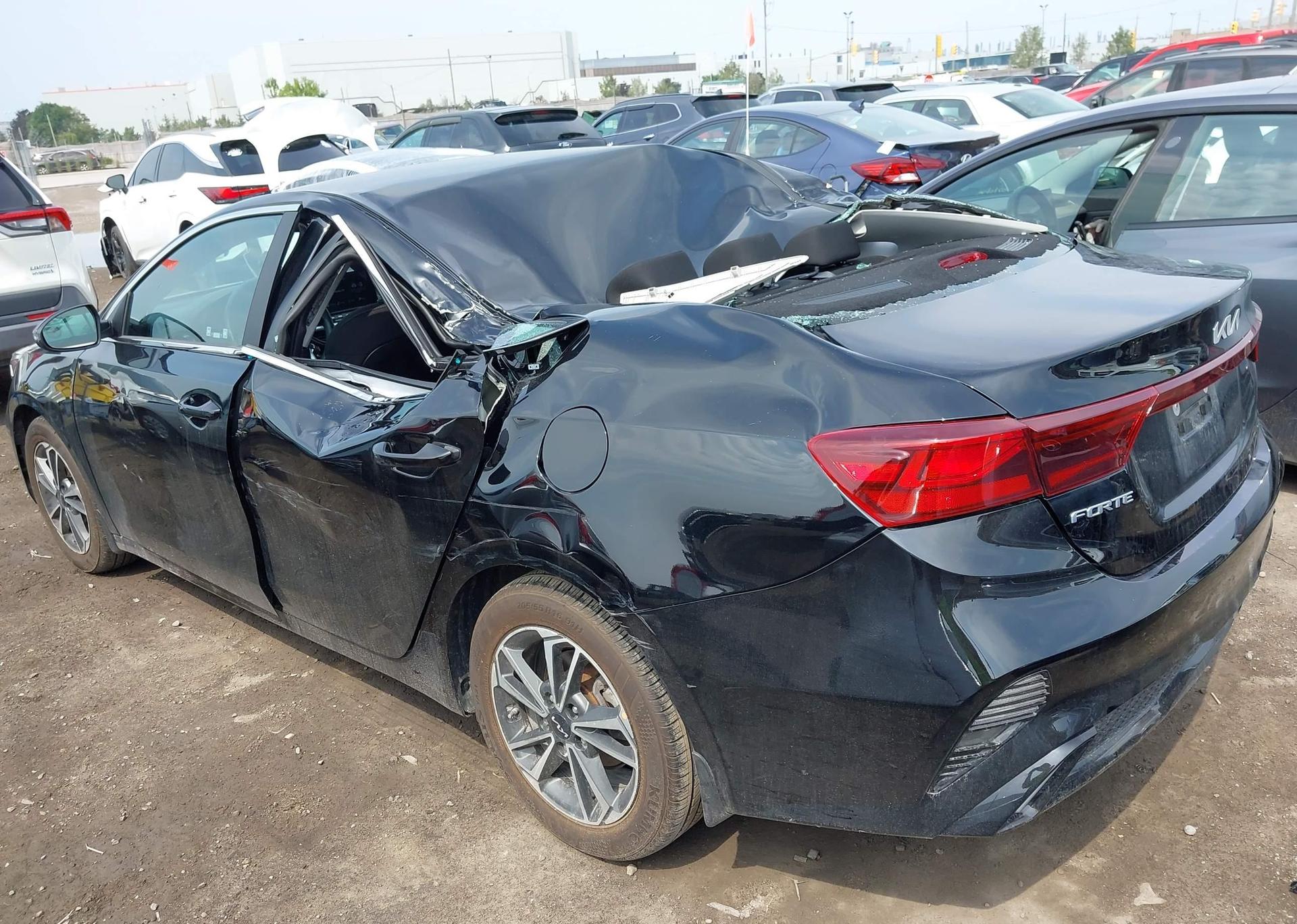 2023 KIA FORTE EX