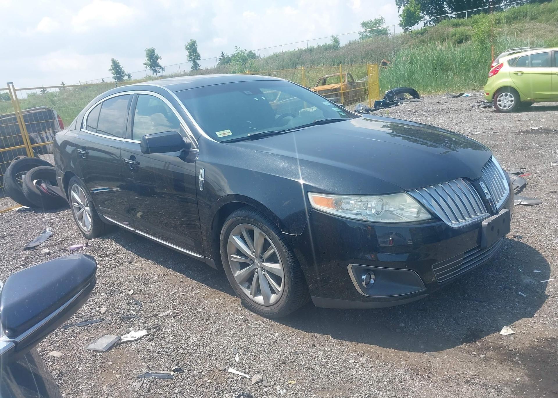 2011 LINCOLN MKS
