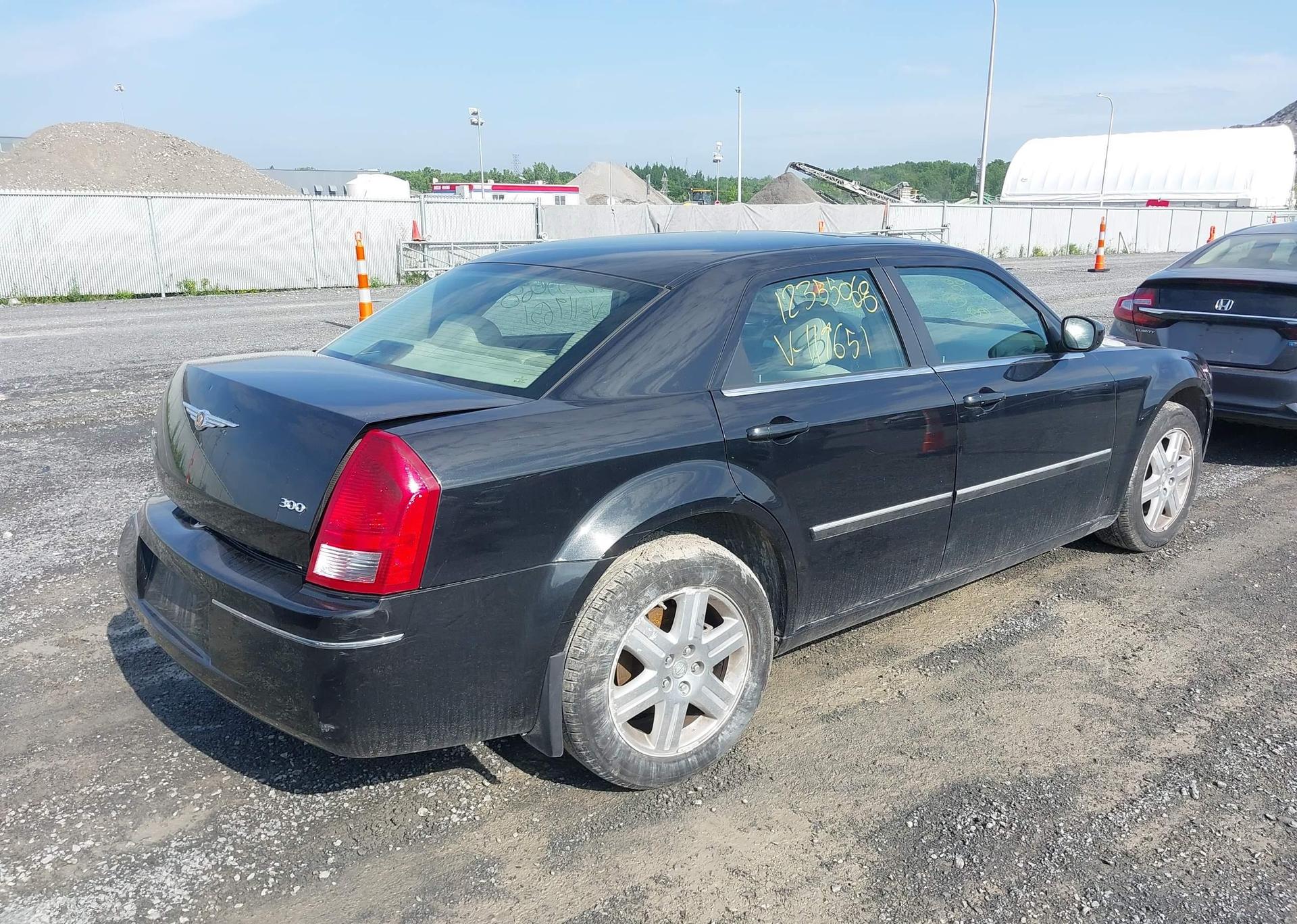 2006 CHRYSLER 300C