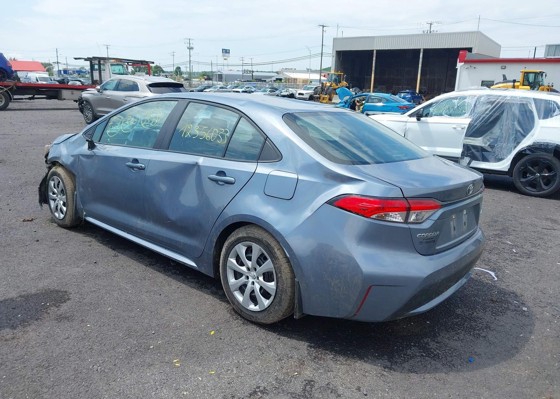 2021 TOYOTA COROLLA LE
