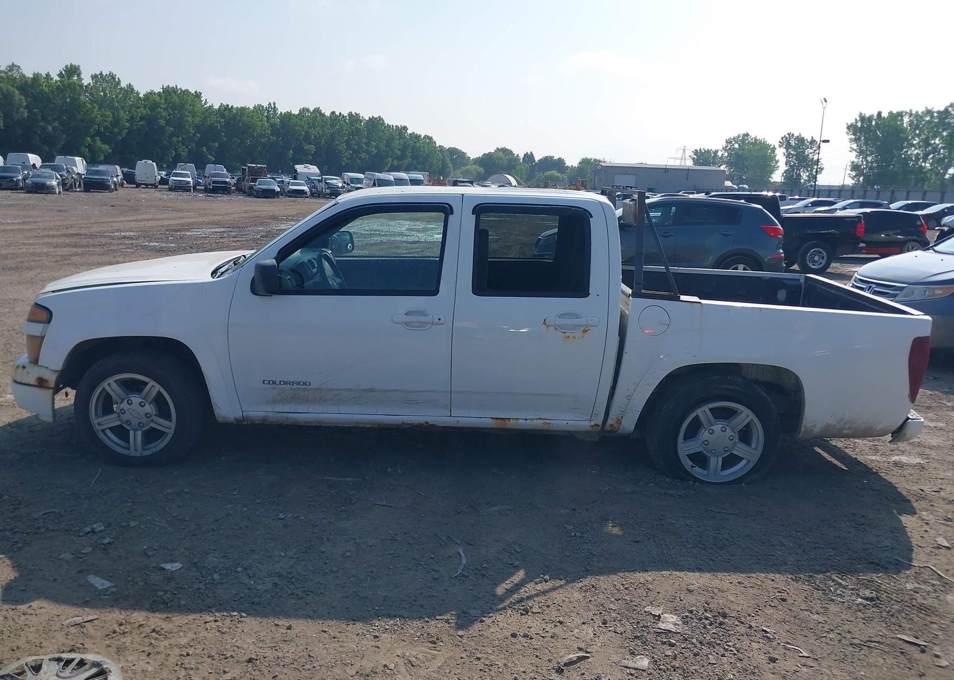 2004 CHEVROLET COLORADO LS
