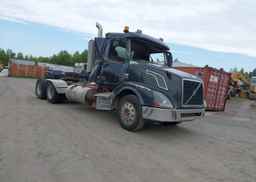 2015 VOLVO VN VNL