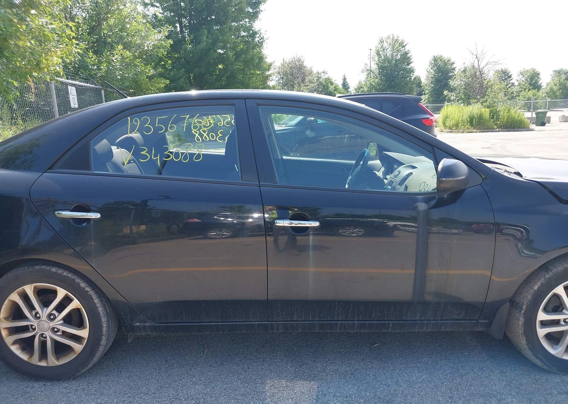 2011 KIA FORTE EX